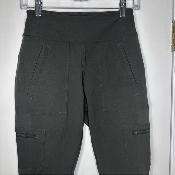 Athleta Headlands Hybrid Cargo Pants Olive Green Size 2 - Picture 2 of 4